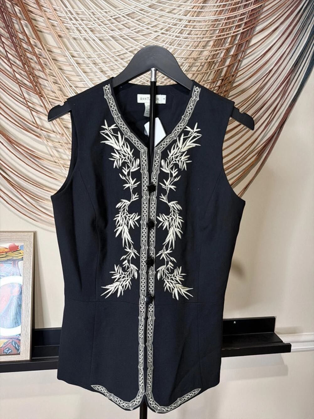 Vintage Ann tailor wool vest embroidered 8 EUC 2531
